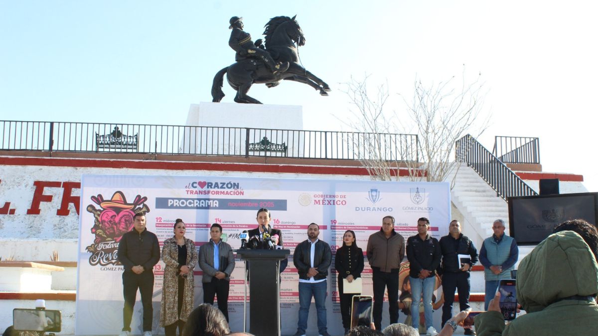 La presidenta municipal, Betzabé Martínez Arango, anunció el inicio del Festival de la Revolución.| Roberto Amaya