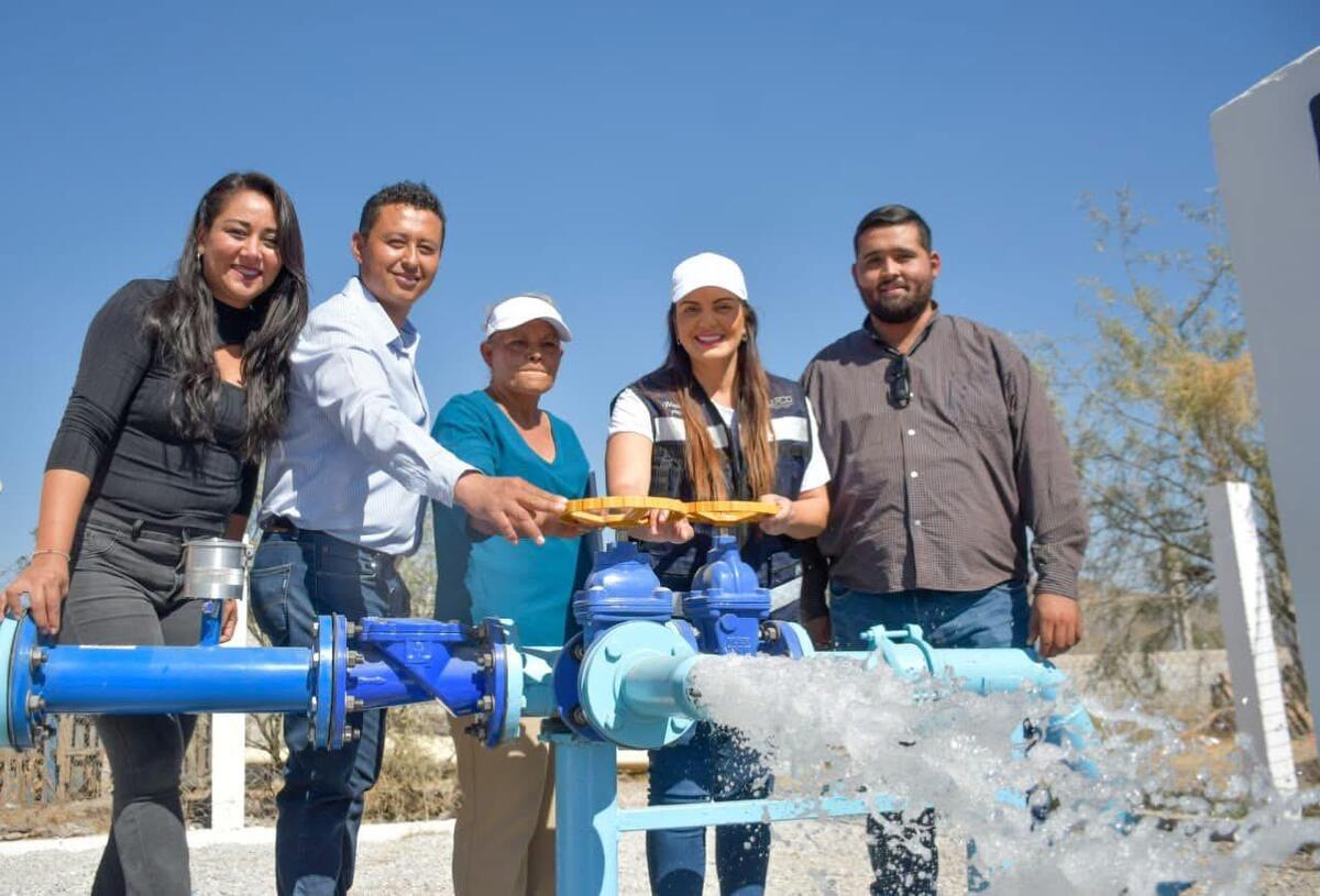 Supervisó la rehabilitación del pozo de agua en la comunidad de Monterrey. | Especial