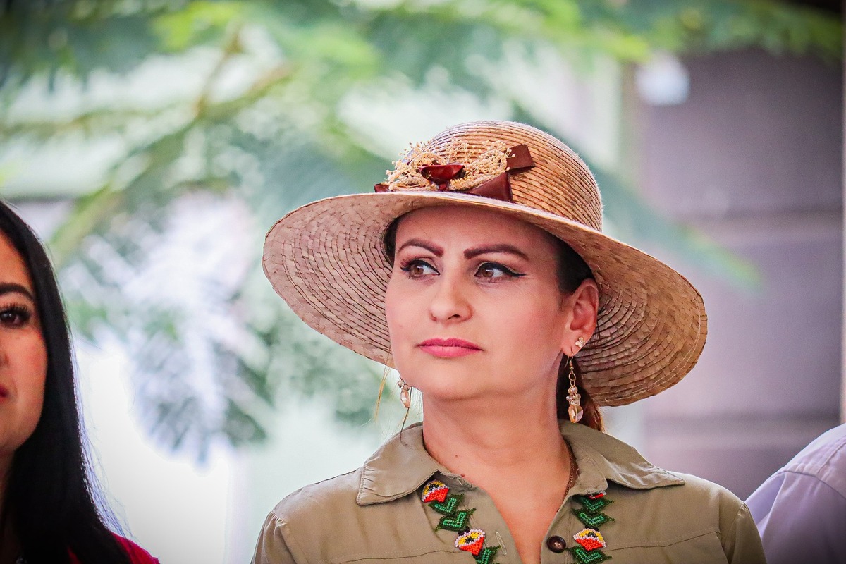 Los asesinos de Carlos Manzo intentaron acabar con su legado, acusó la diputada Guadalupe Araceli Mendoza. | Facebook