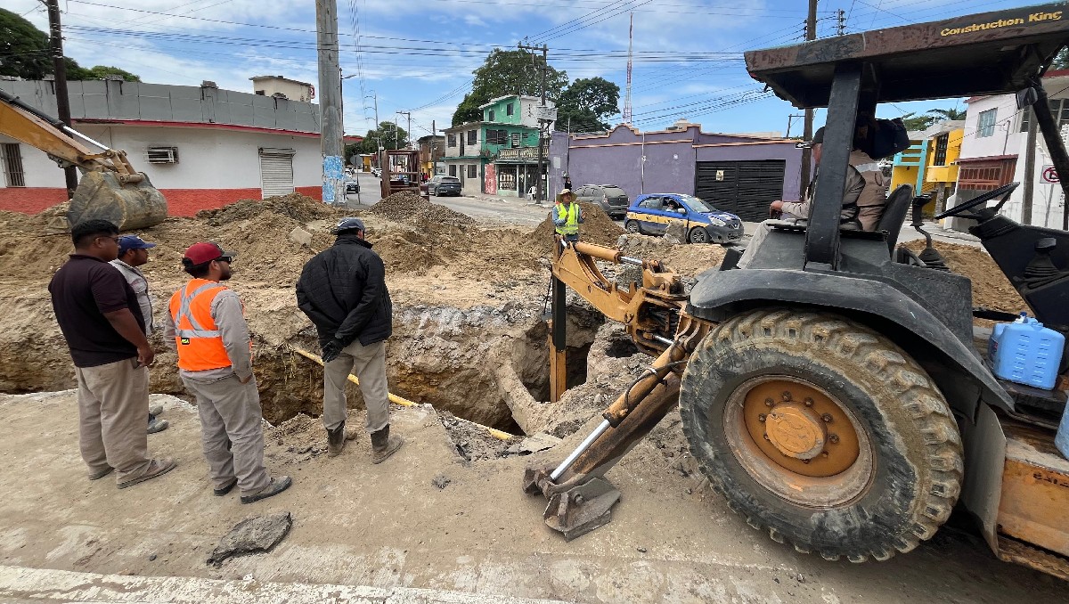 Comapa atiende crisis por socavones en el sur de Tamaulipas.  (Yazmín Sánchez)