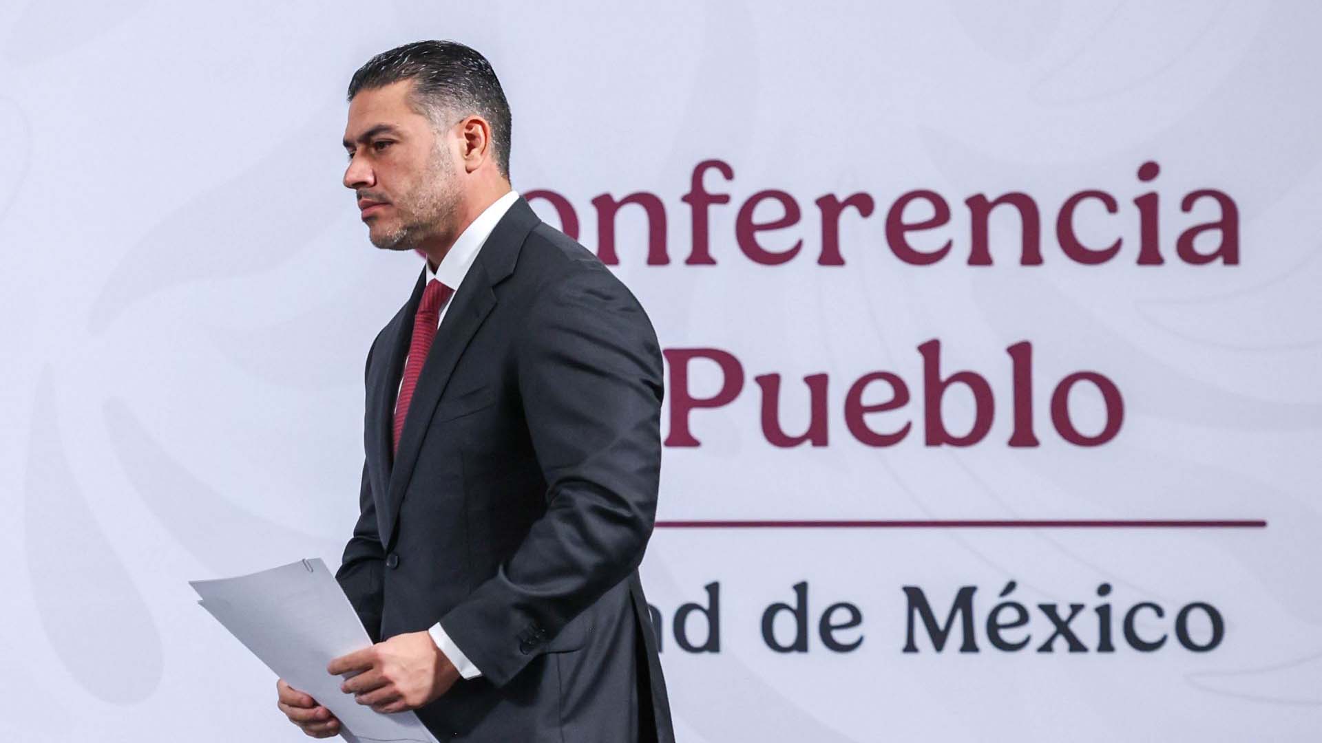 Harfuch confirma que escoltas de Carlos Manzo no están detenidos