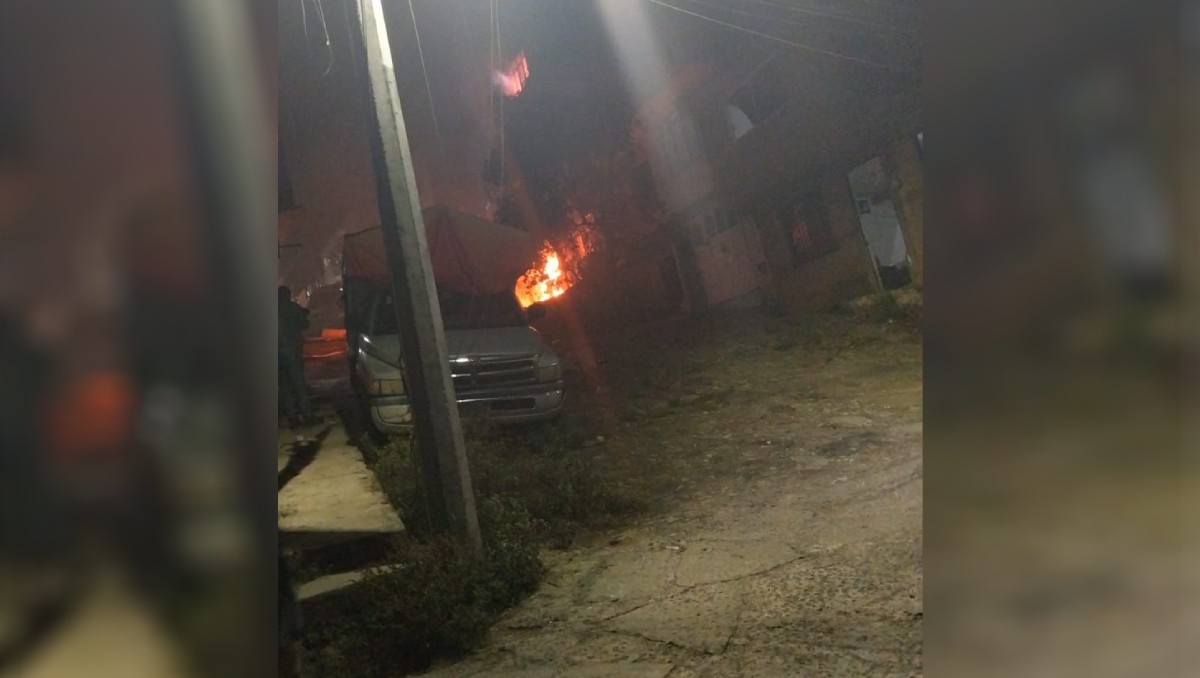 Los bomberos lograron sofocar las llamas. | Especial