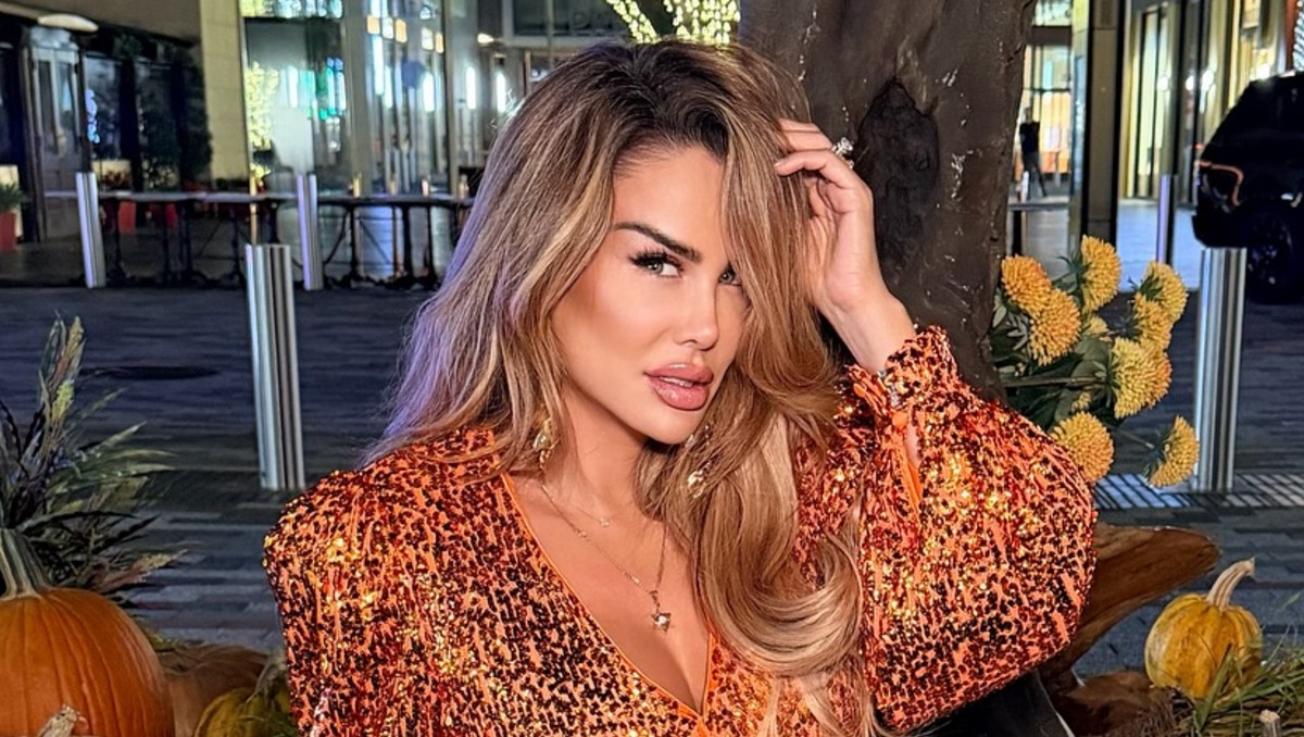 Ninel Conde confunde a Miss Venezuela y cree que nació en México | ESPECIAL