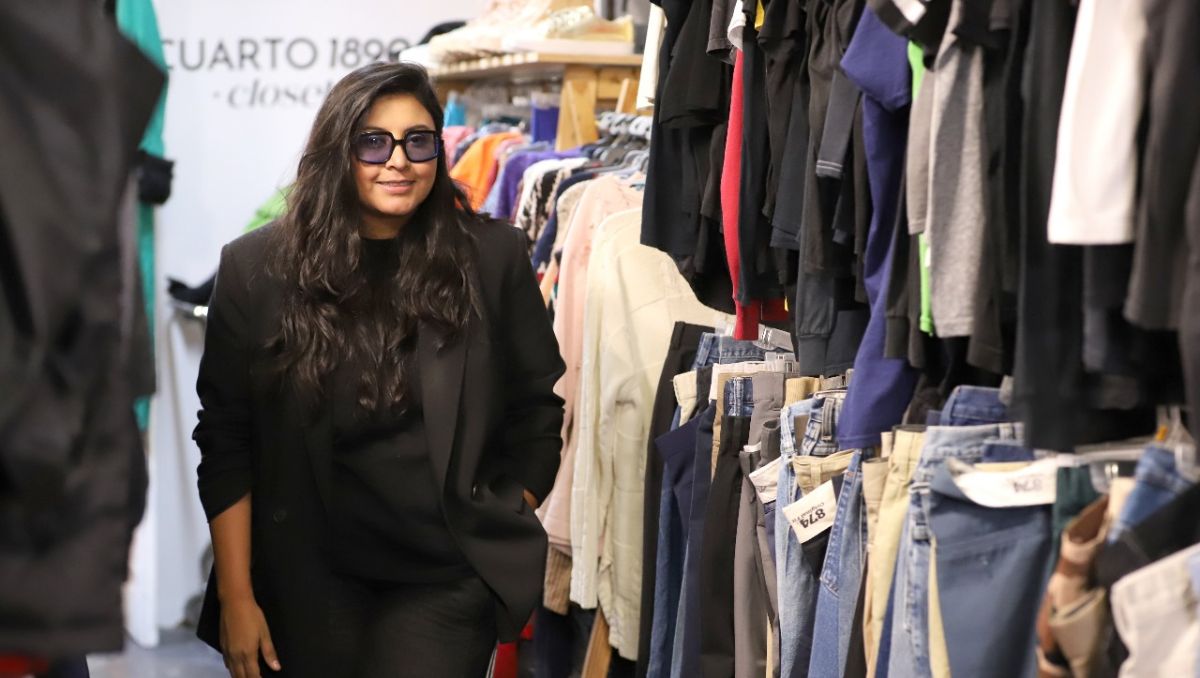 Penélope Puente vio una oportunidad de negocio en la ropa que ya no utilizaba. | Luis Guerra