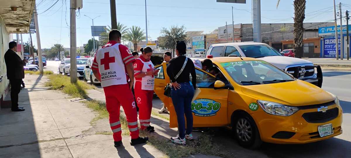 El percance dejó cuantiosos daños materiales y a dos personas lesionadas. | Especial