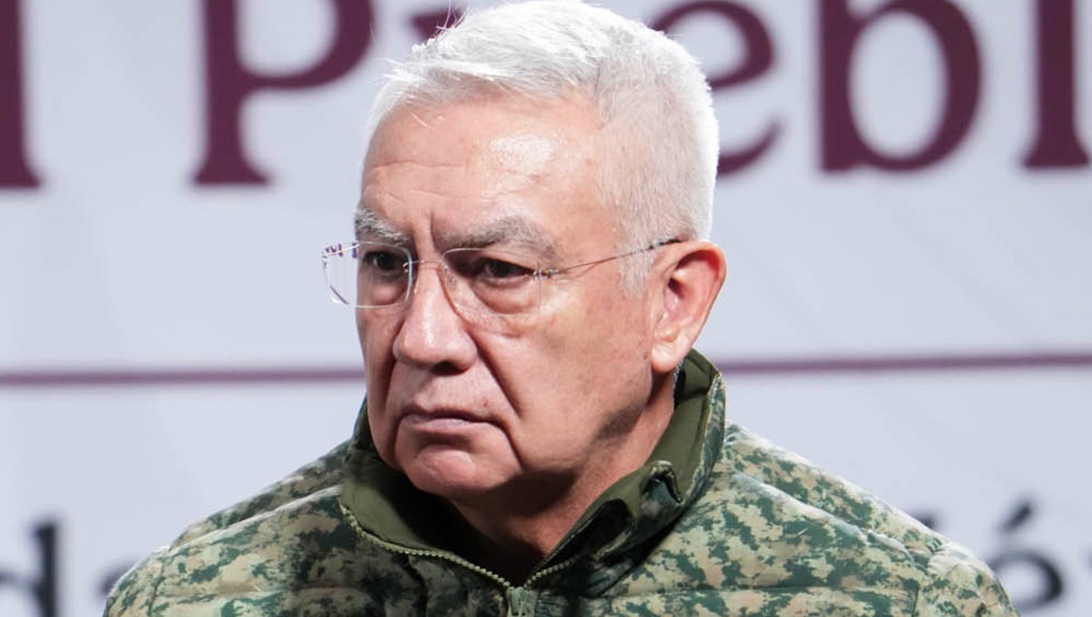 El Secretario de la Defensa Nacional durante la conferencia matutina HOY 11 de noviembre. | Foto: Presidencia