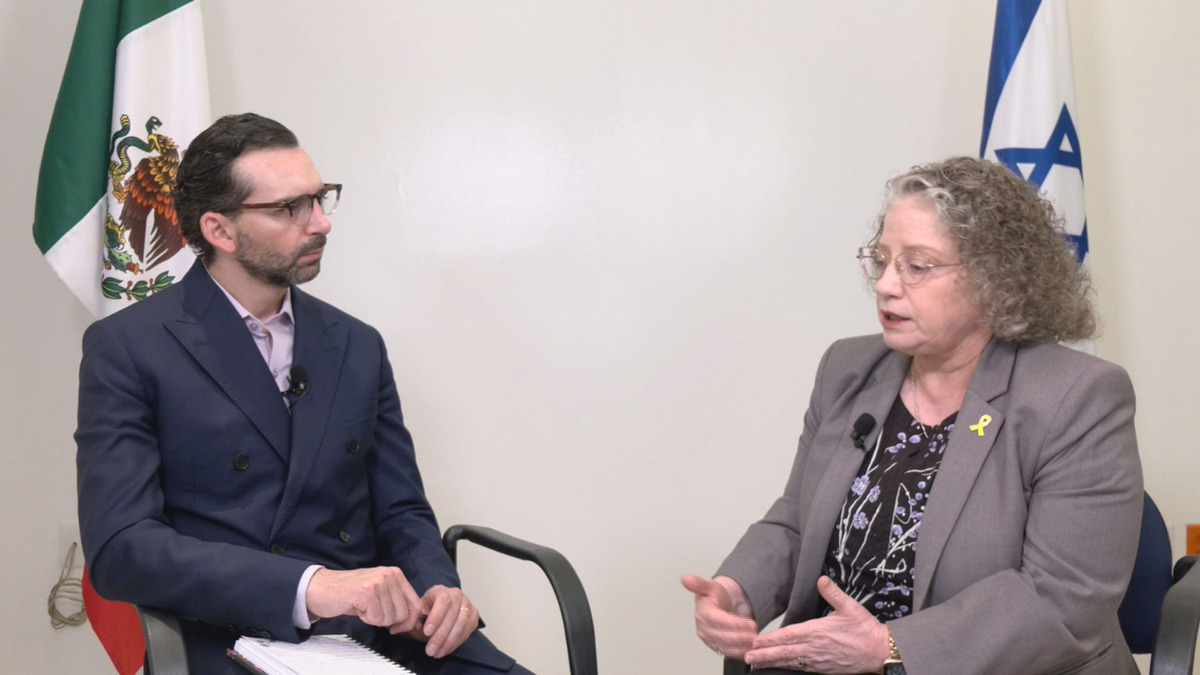 Einat Kranz Neiger habló sobre el acuerdo de paz en Medio Oriente. (MILENIO)