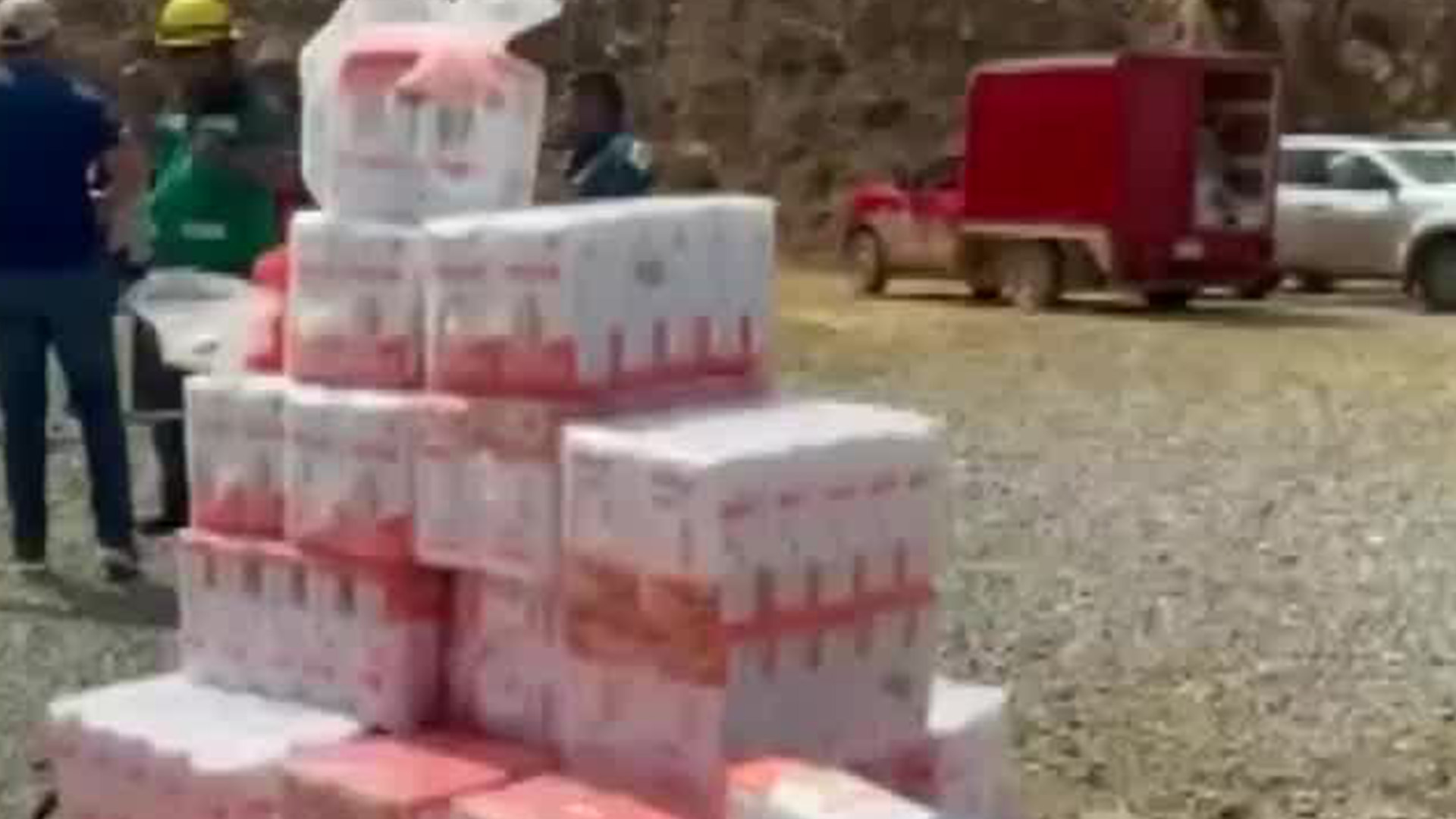 En Hidalgo, continúan los vuelos con ayuda humanitaria y vacunas contra la influenza