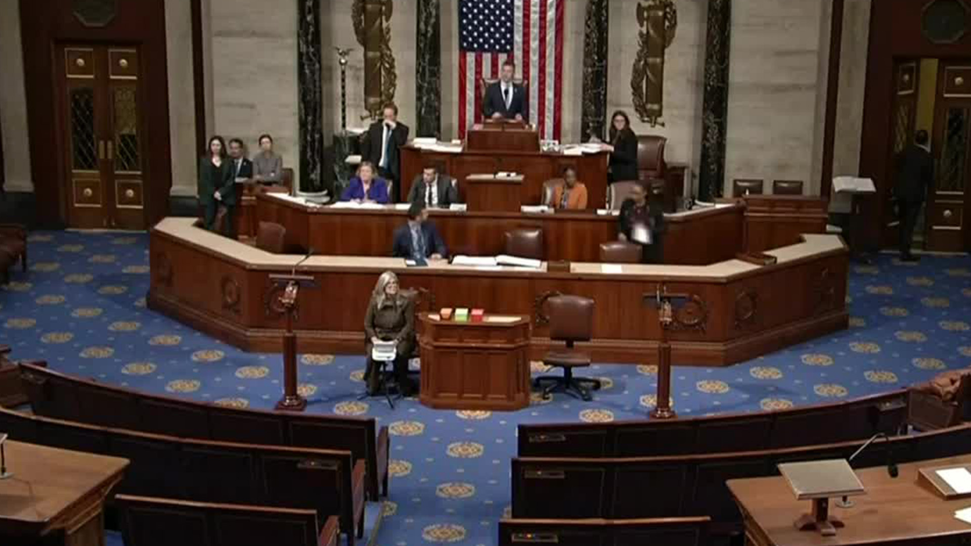 ÚLTIMA HORA: El Congreso de EU aprueba con más de 200 votos acuerdo clave para la reapertura