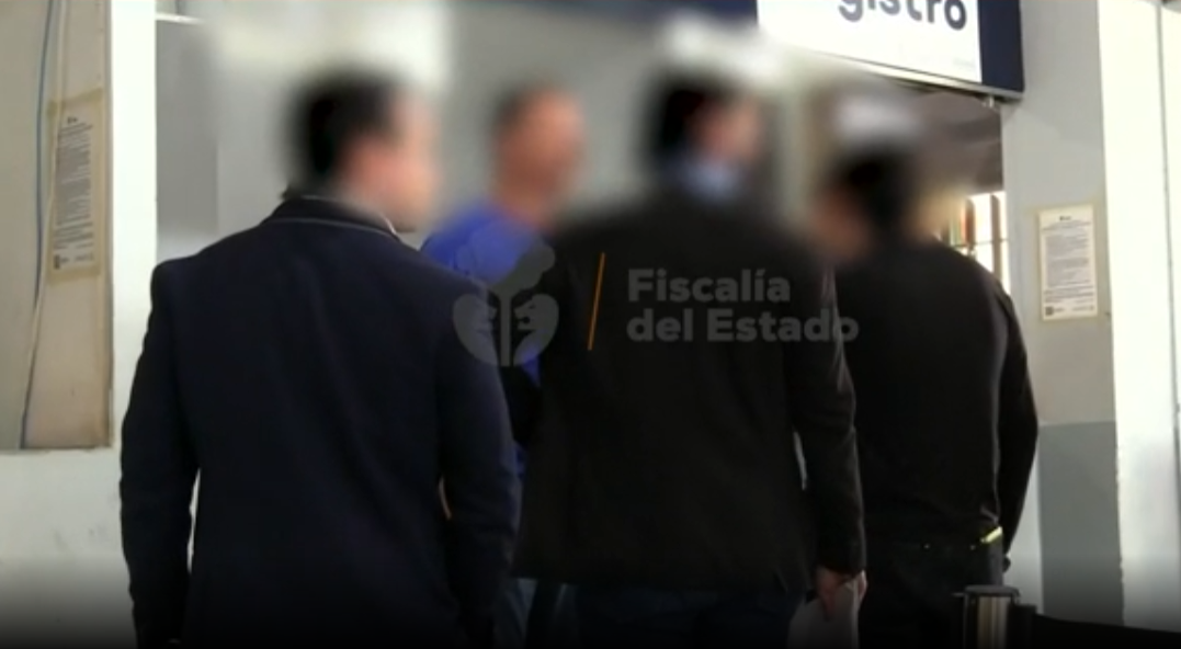 Junior H acude a la Fiscalía de Jalisco a declarar por apología del delito