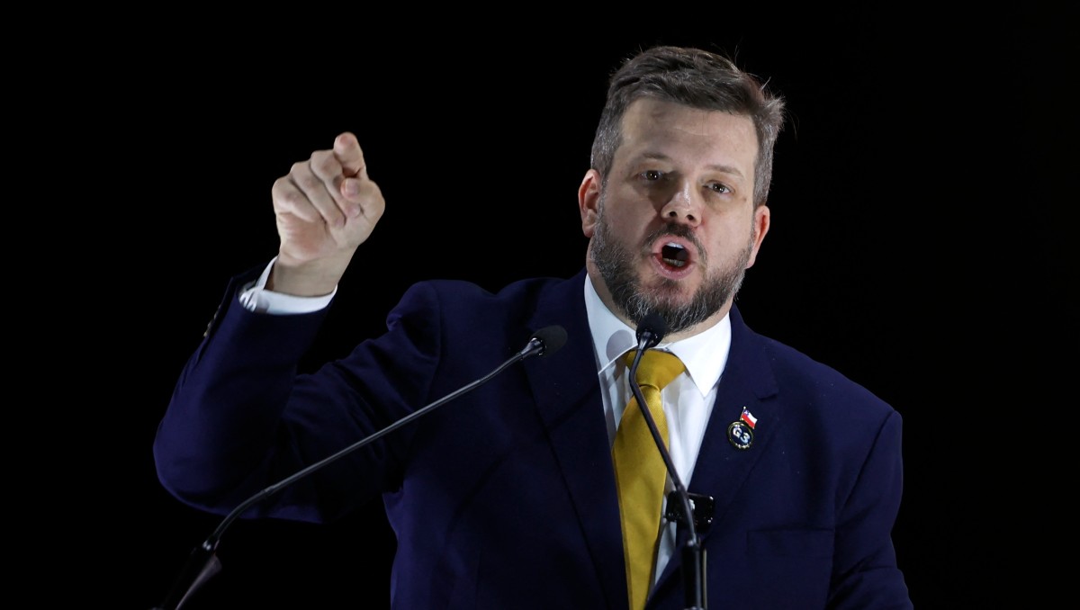 Kaiser celebró su cierre de campaña este miércoles 12 de noviembre. | AFP