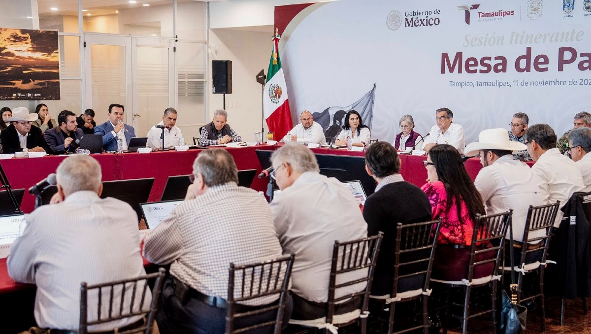 Mesa de paz en Tampico. (Yazmín Sánchez)