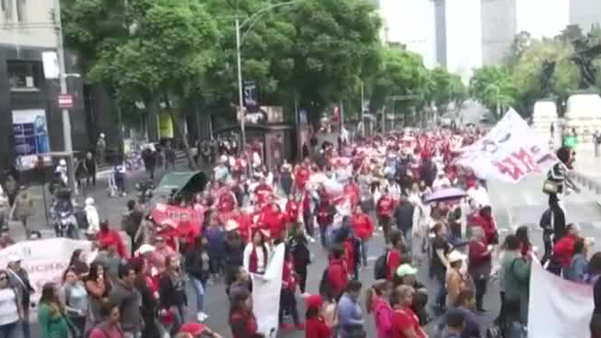 Paro Nacional de la CNTE, bloqueos y plantón en el Zócalo por la Ley del ISSSTE del 2007