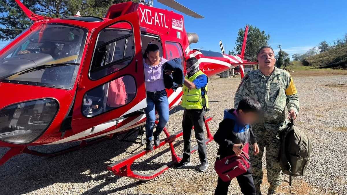 Puente Aéreo Tianguistengo. (Especial)