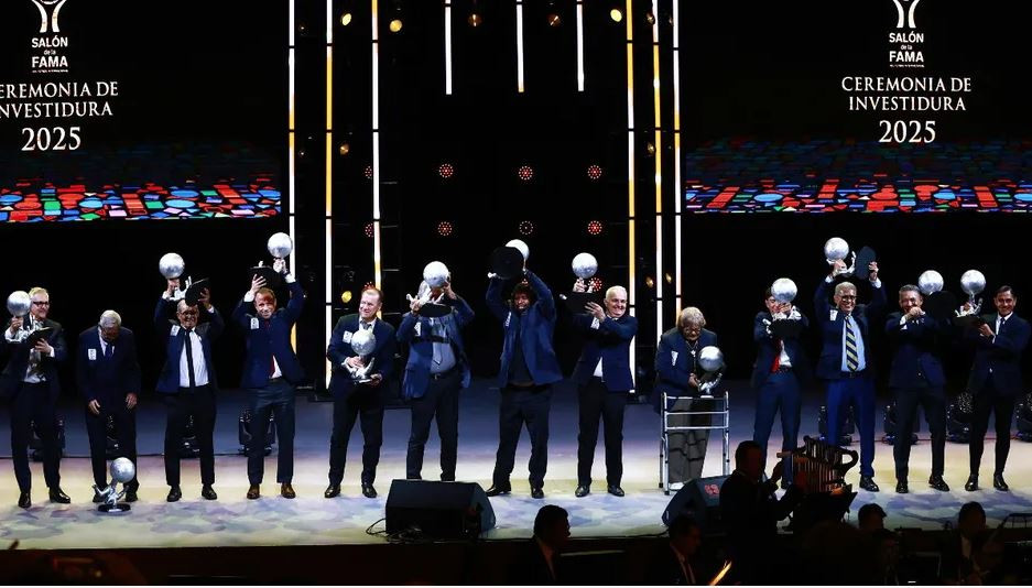 Salón de la Fama del Futbol suma a 18 nuevas leyendas en la investidura de la Clase 2025