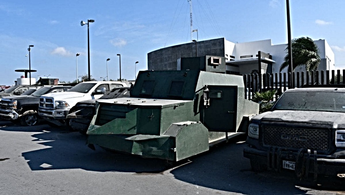 Los vehículos con blindaje artesanal han sido denominados como 'monstruos' por sus dimensiones y características | FGE Tamaulipas