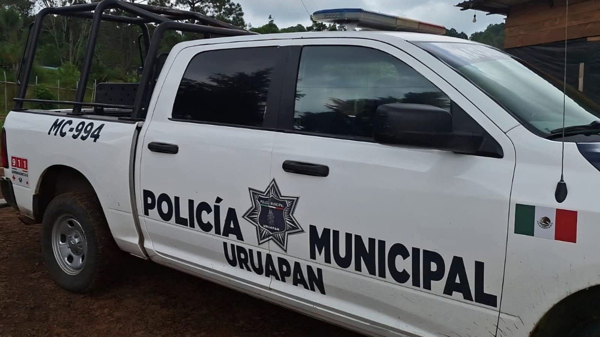Vinculan a tres policías municipales