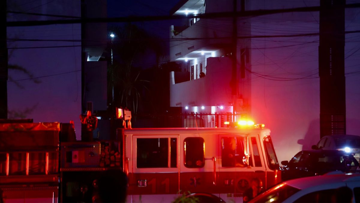 El incendio se registró en unos departamentos ubicados en la colonia Tecnológico. | Roberto Alanís