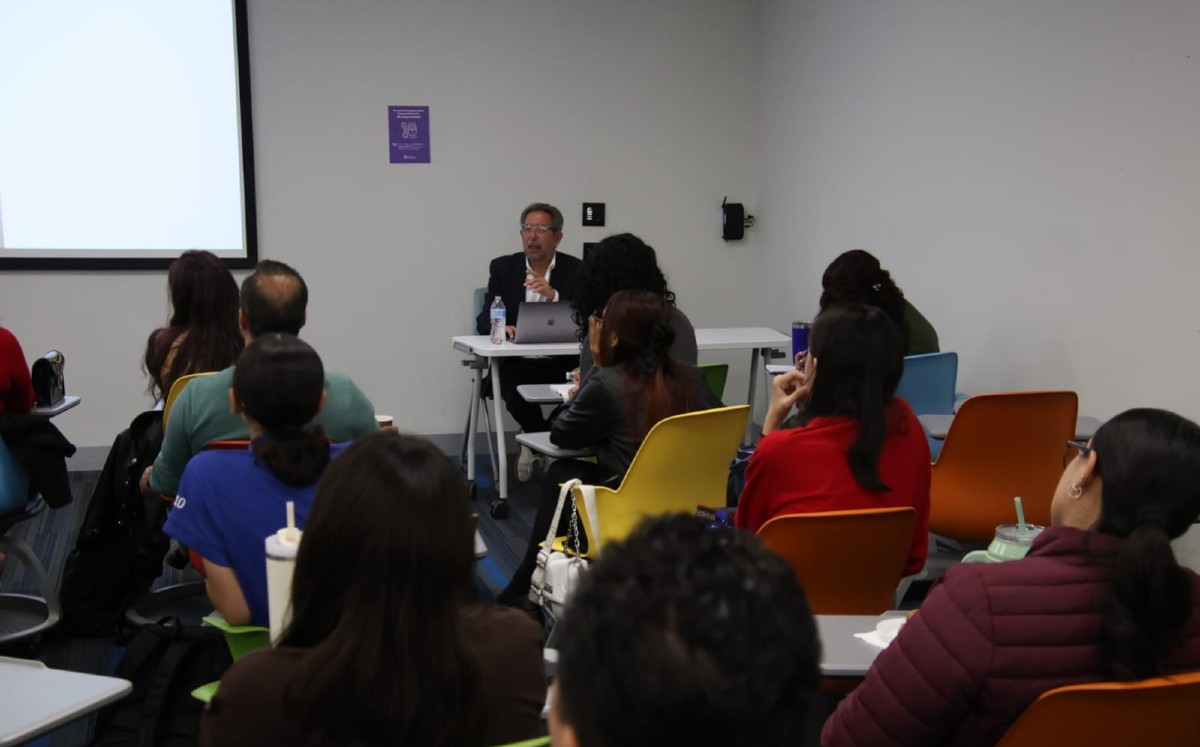 Taller 'Inteligencia Artificial en la Comunicación'. l Verónica Rivera