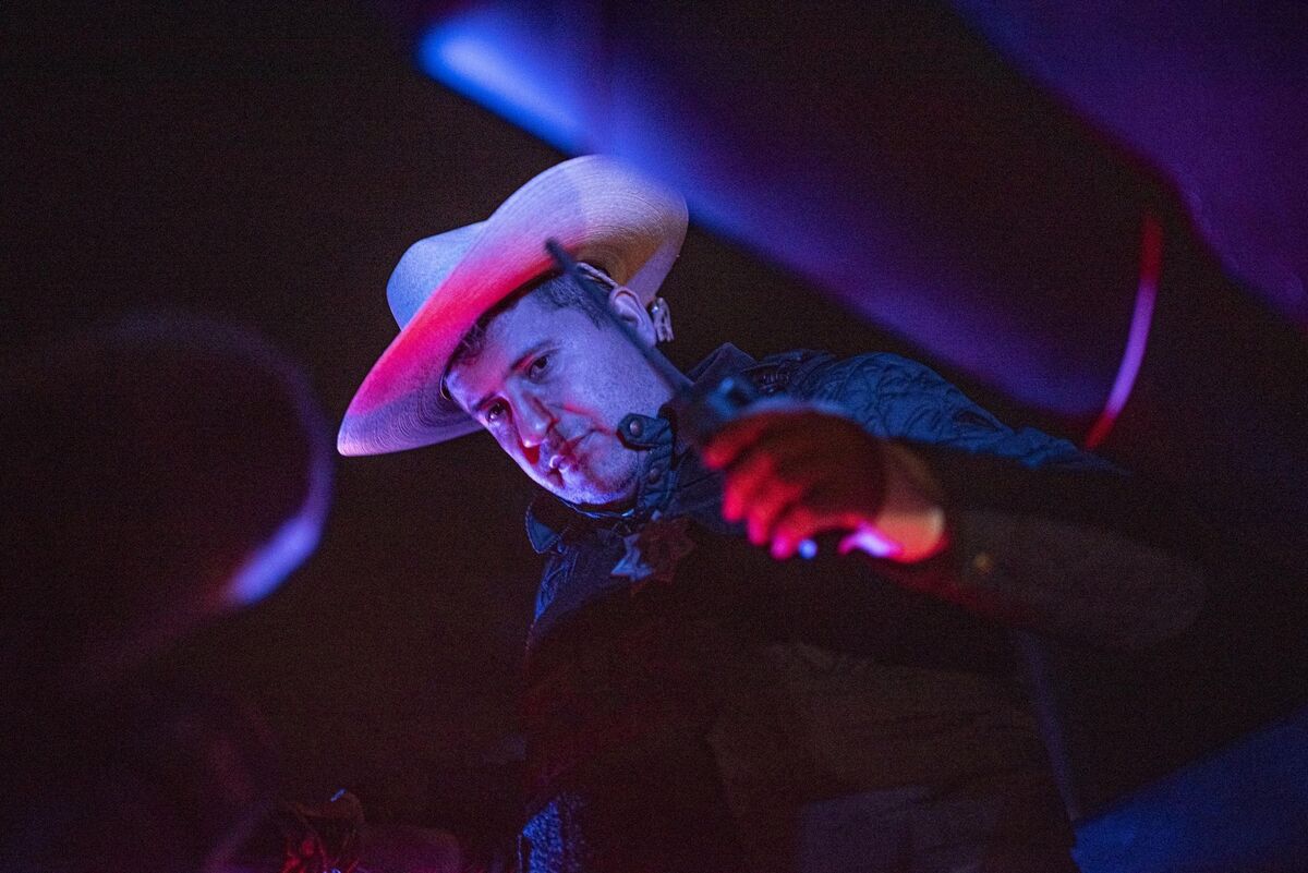 Homicida de Carlos Manzo murió por su propia pistola y a manos de un escolta del edil