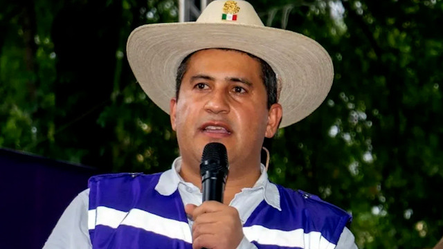 Hallan dos cadáveres ligados al asesinato de Carlos Manzo en Michoacán