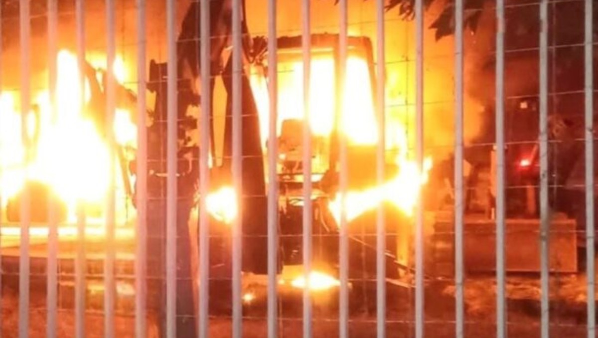 Incendio de maquinaria en Celaya es ligado a extorsión | Especial