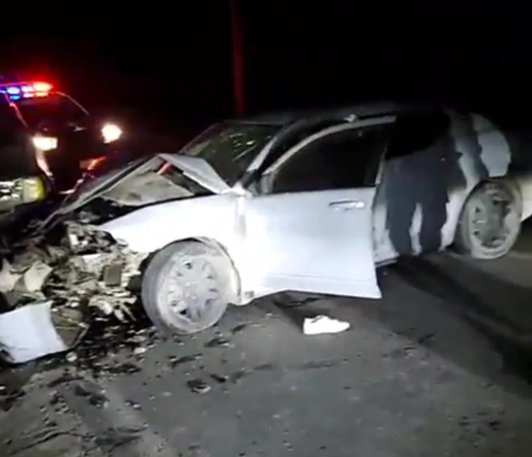 Tres lesionados en accidente fueron trasladados a hospitales en Huejutla. (Cortesía)