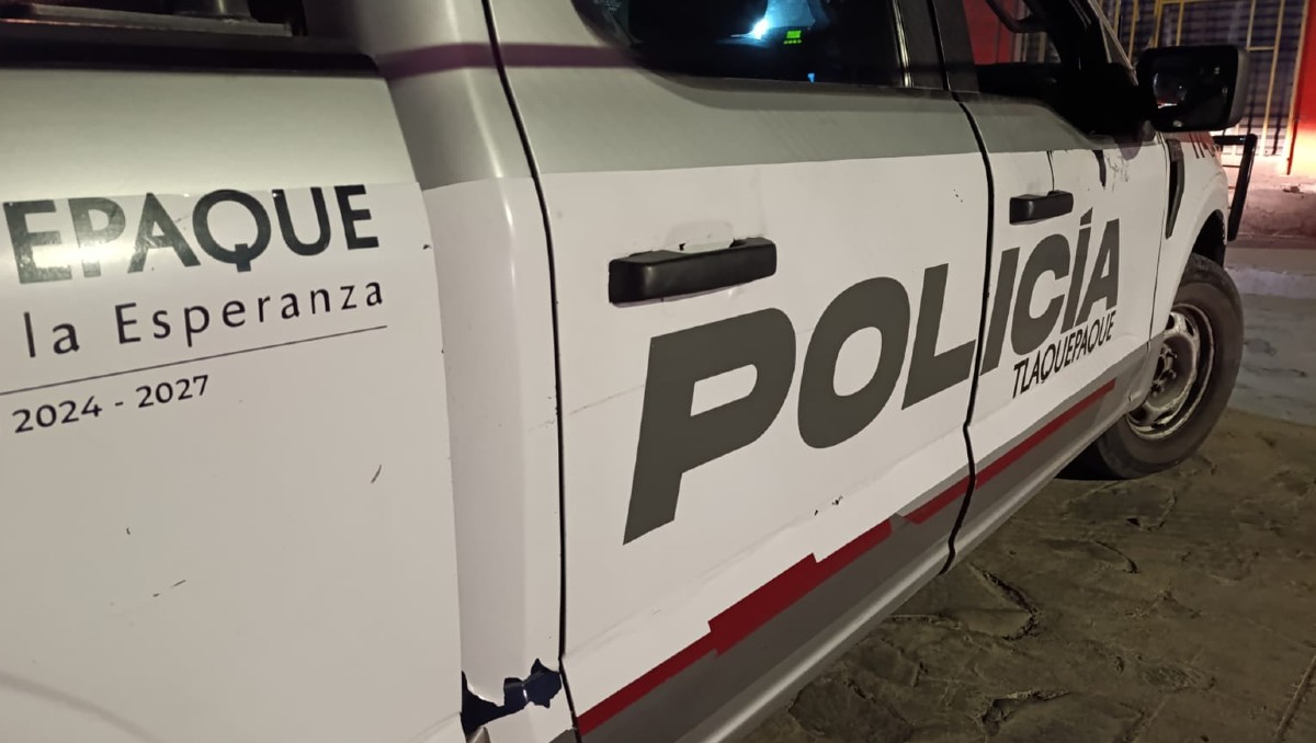 Patrulla de la Policía de Tlaquepaque localiza cuerpo (Vicente Torres Alfaro)