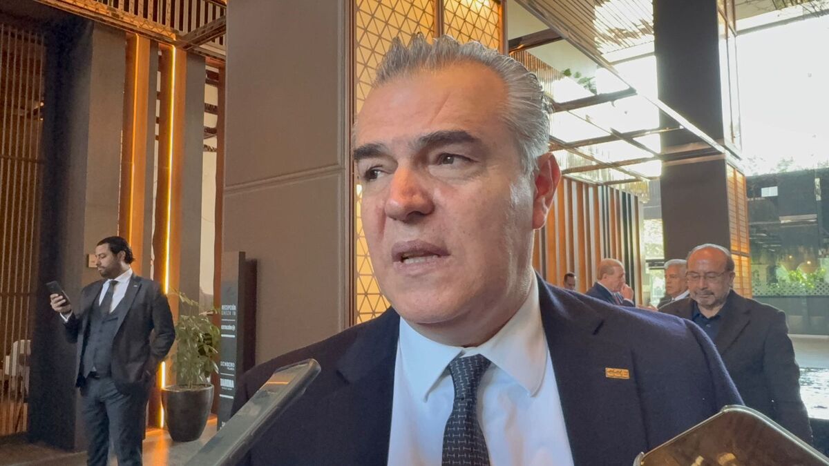 El subsecretario de Industria y Comercio, Vidal Llerenas Morales, durante el 'Segundo Desayuno–Taller con CEOs'. | Especial