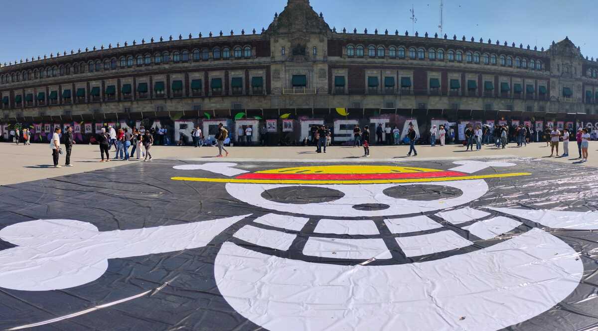 Bandera pirata de One Piece frente a Palacio de Gobierno en marcha Gen Z. | Jesús Quintanar