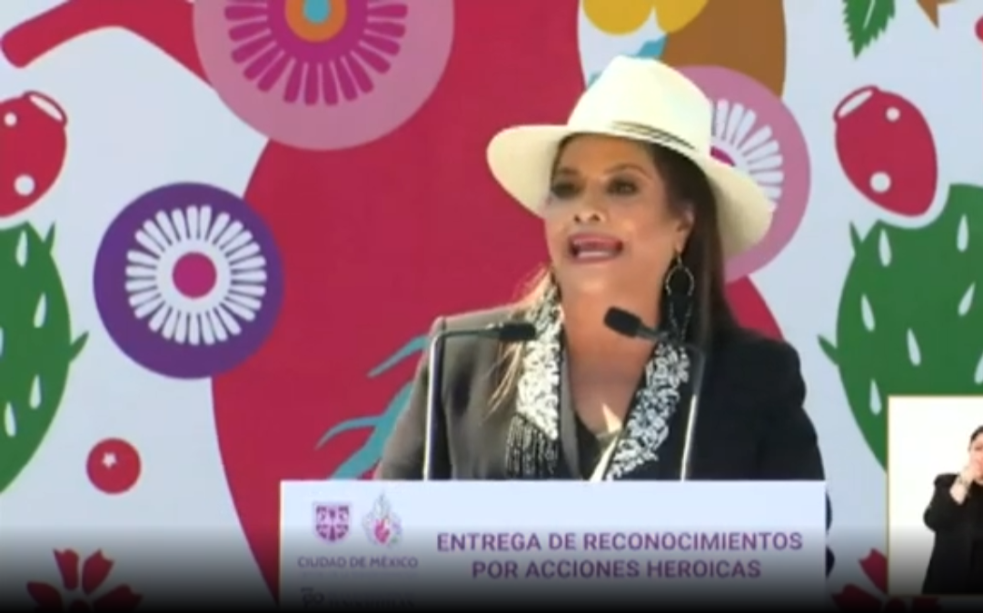 Clara Brugada entrega por primera vez la Insignia Yaotl a personal de auxilio