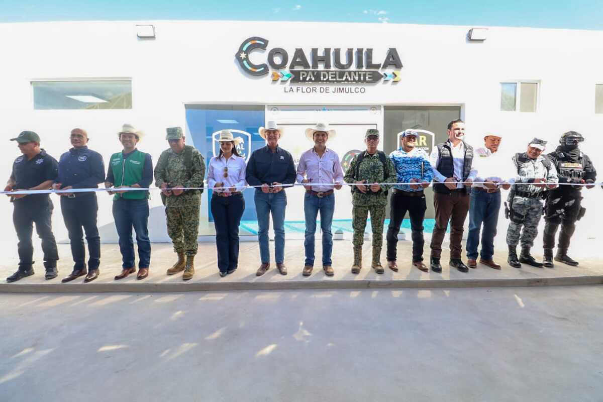 Coahuila entrega nuevo Cuartel de Policía Estatal en Flor de Jimulco. (Verónica Rivera)