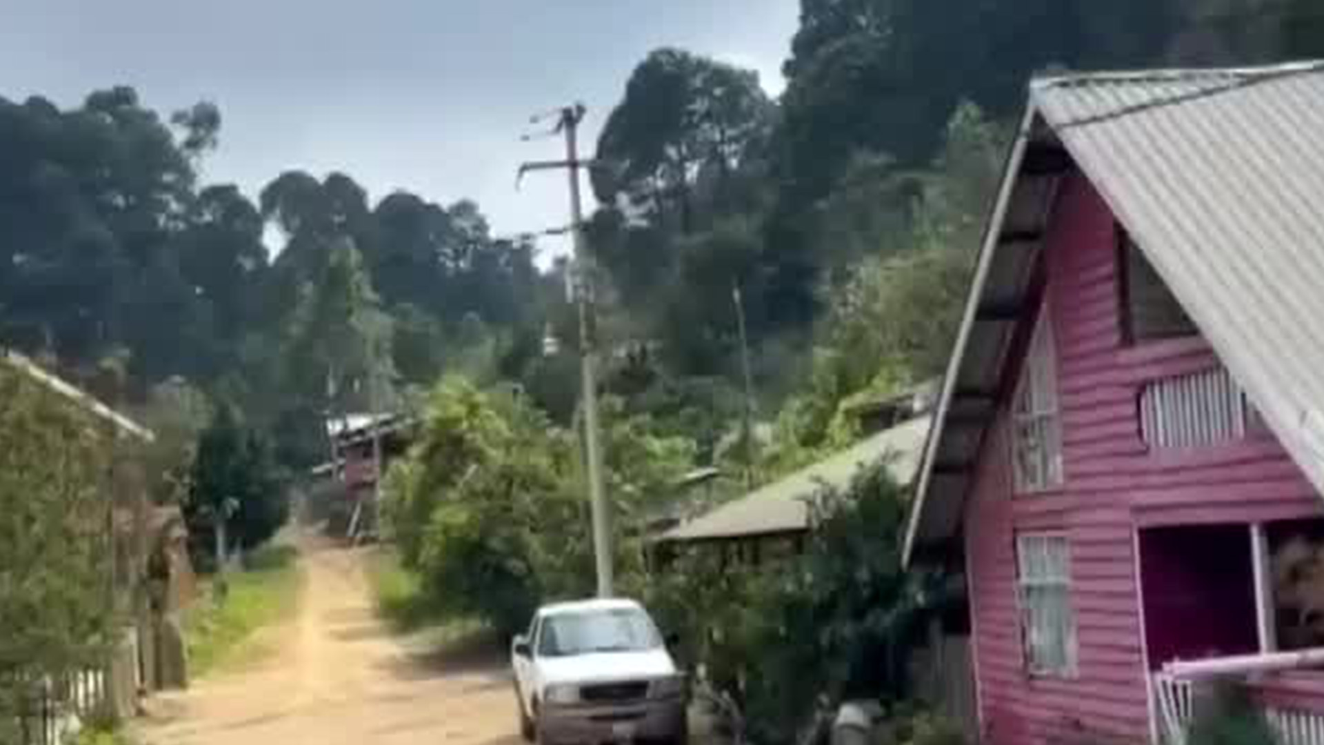 Decenas de familias abandonan El Jocote por violencia, convirtiéndolo en un pueblo fantasma