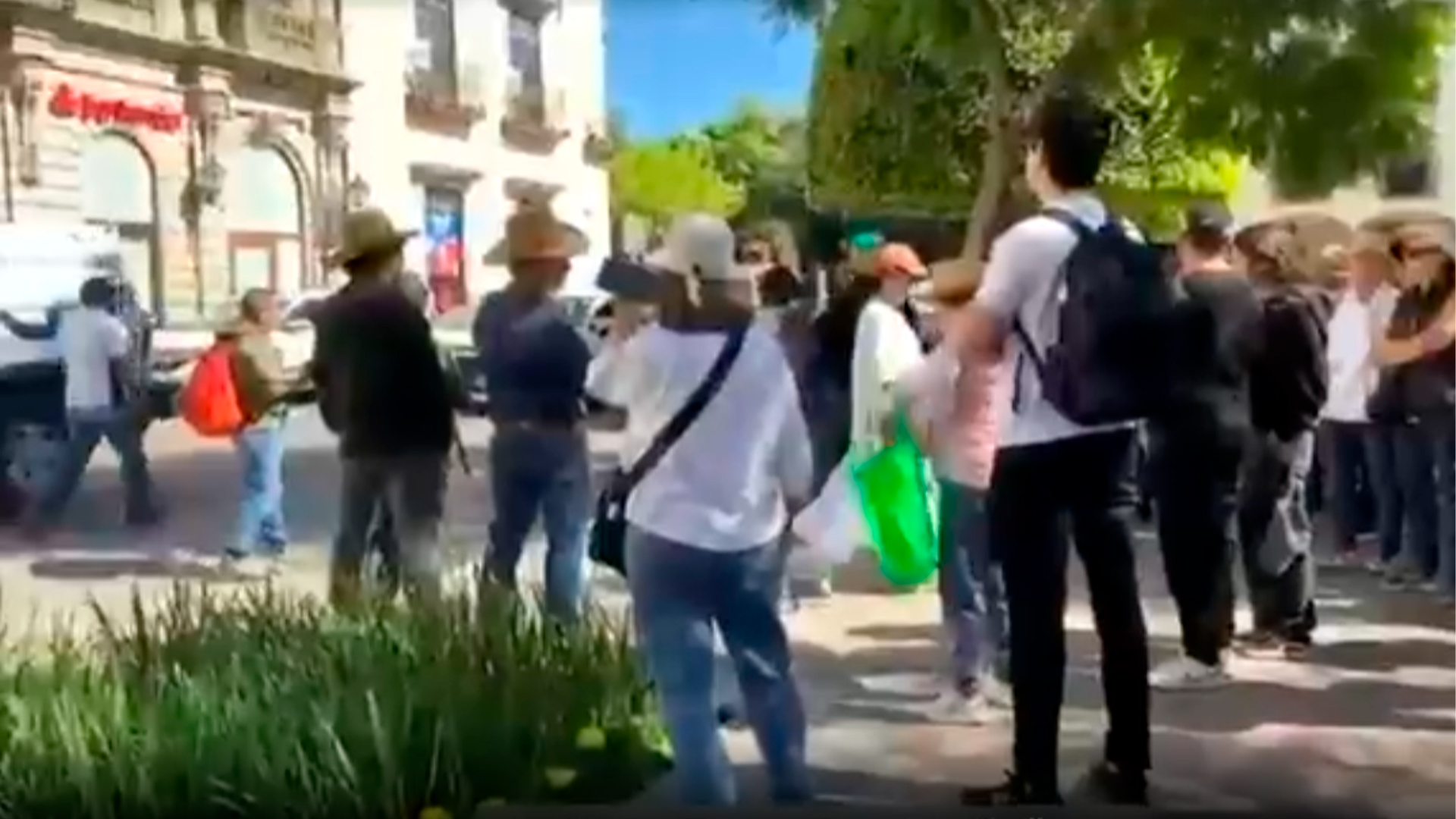 Marcha nacional por la seguridad se realiza en distintos puntos de Querétaro