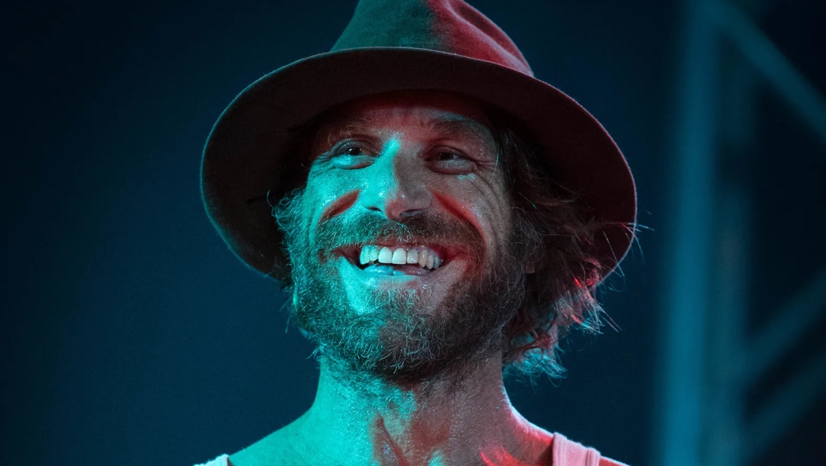 Muere Todd Snider a los 59 años, leyenda del Alt-Country, tras ser víctima de una violenta agresión