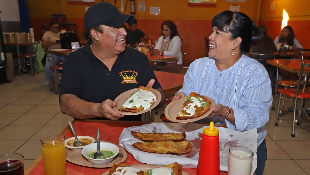 ¿Cuáles son tus preferidos? Molotes, antojitos favoritos de poblanos | Melanie Torres