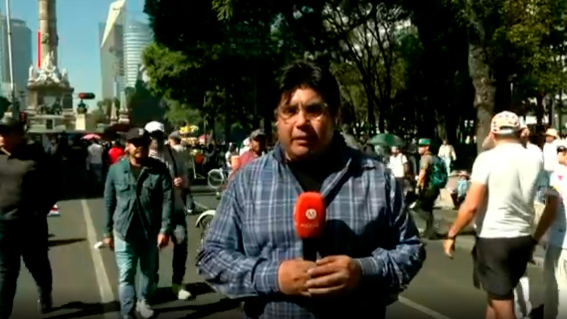 Simbolismos de One Piece destacan en la concentración previa a la marcha Gen Z