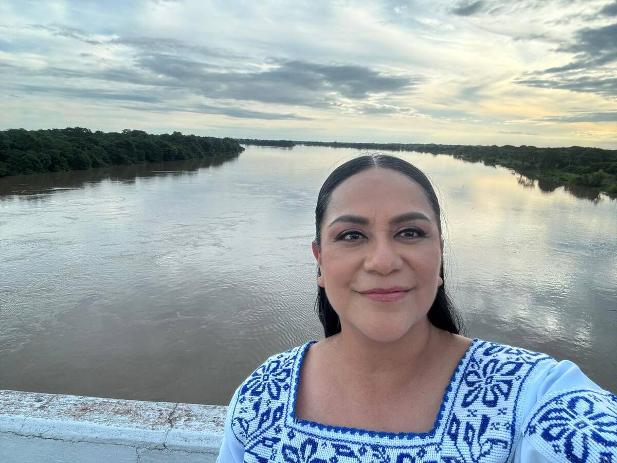 Ariadna Montiel  visita el estado de Tabasco.