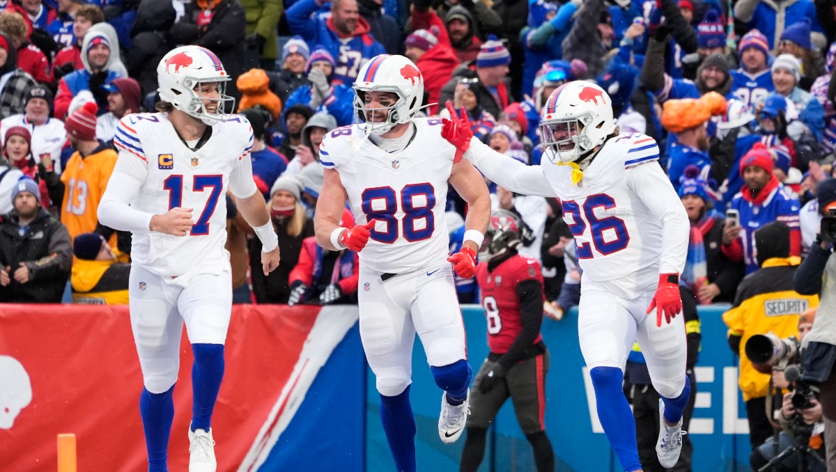 Josh Allen suma seis anotaciones en triunfo de Bills sobre Buccaneers (Reuters)