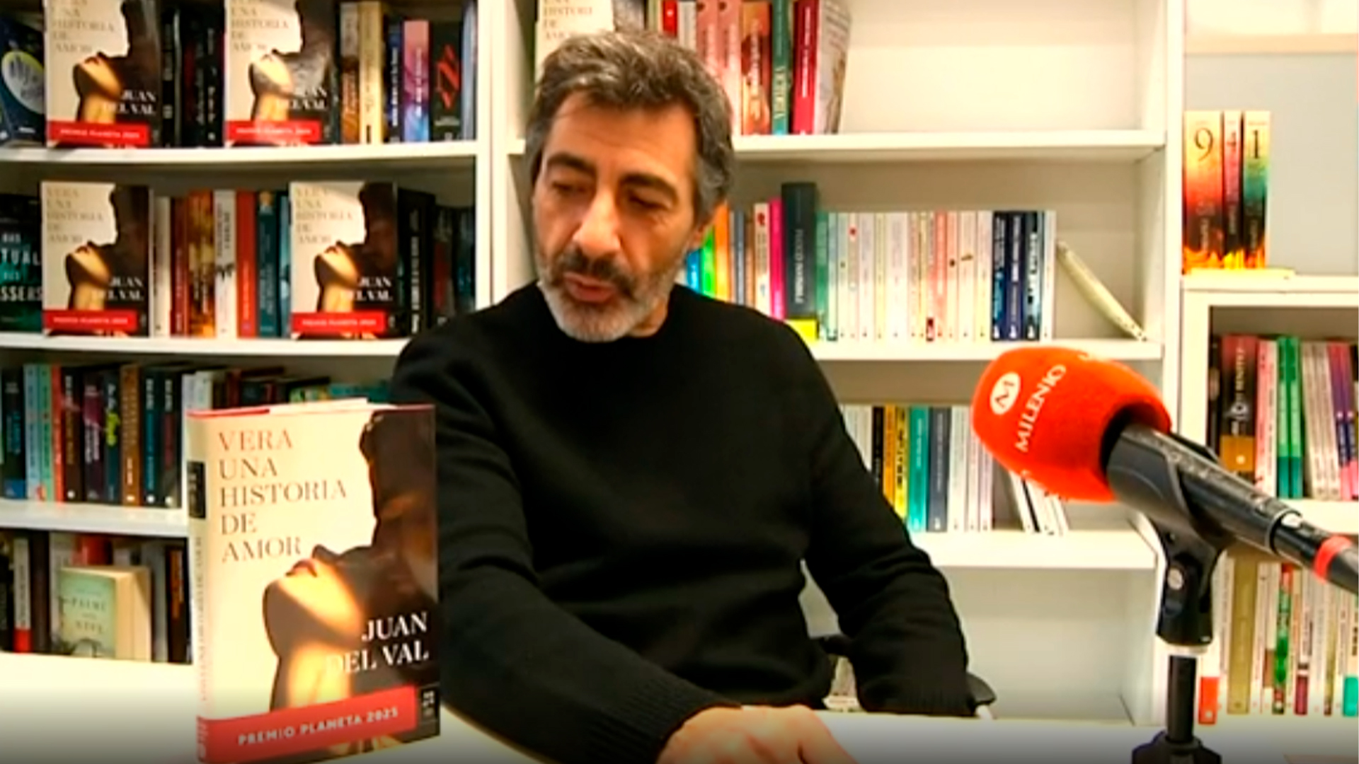 Juan del Val presenta en México “Vera, una historia de amor”, Premio Planeta 2025