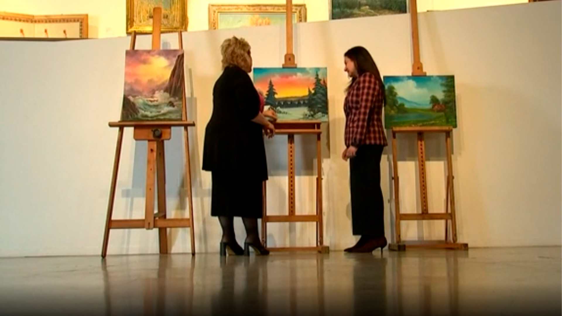 Subastan tres pinturas de Bob Ross y alcanzan cifra histórica para TV pública