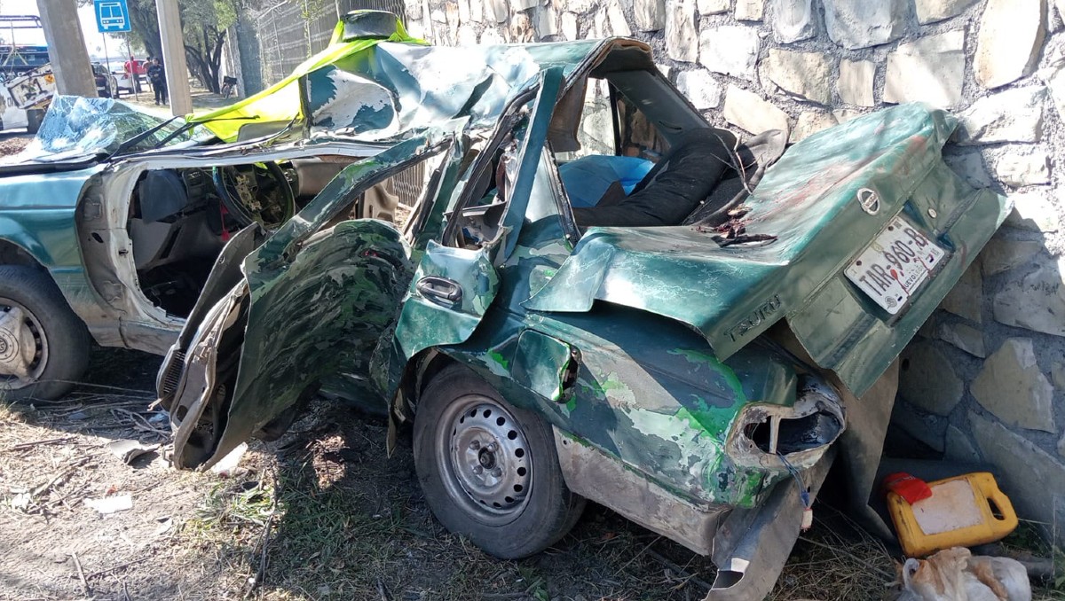 El accidente dejó un muerto y dos heridos. Foto: Especial