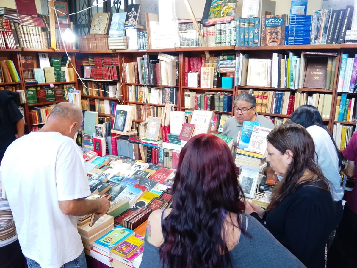 Feria del Libro Usado en Guadalajara. (Edna Lastra)
