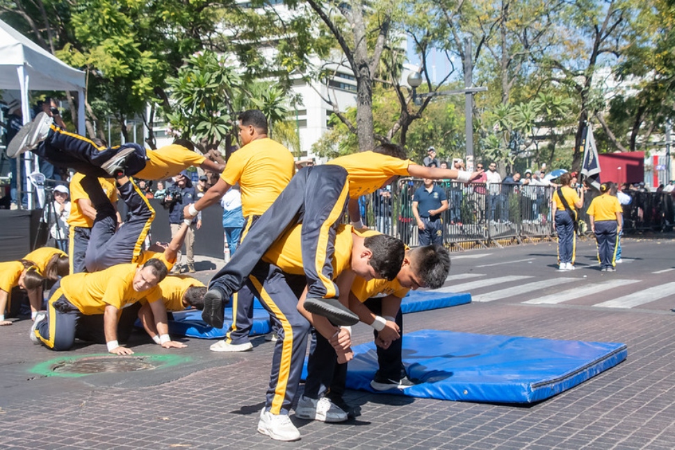Las acrobacias fueron las más aplaudidas del desfile (Foto: Cortesía)