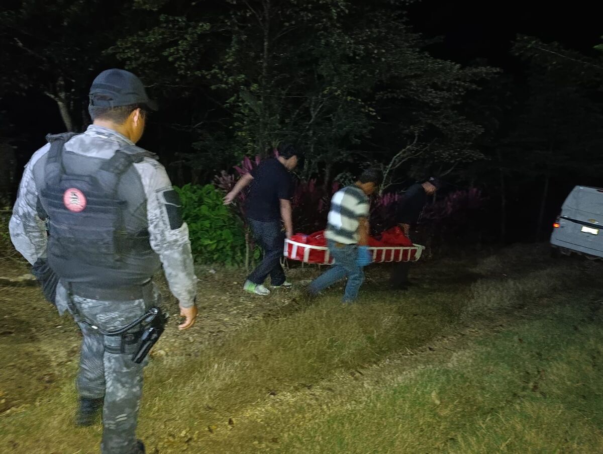 La mujer habría sido agredida por su pareja, quien es buscado por su pareja. | Especial