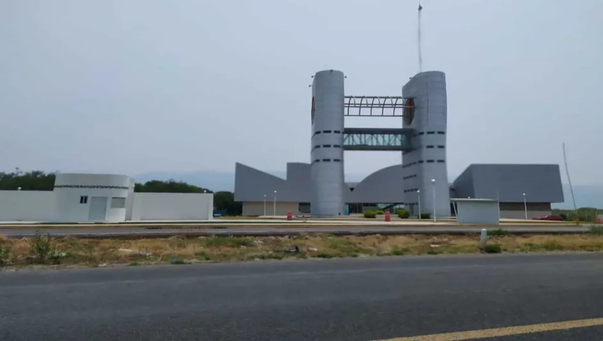 Anuncian rehabilitación de 7 arcos de seguridad en Puebla | Archivo Milenio