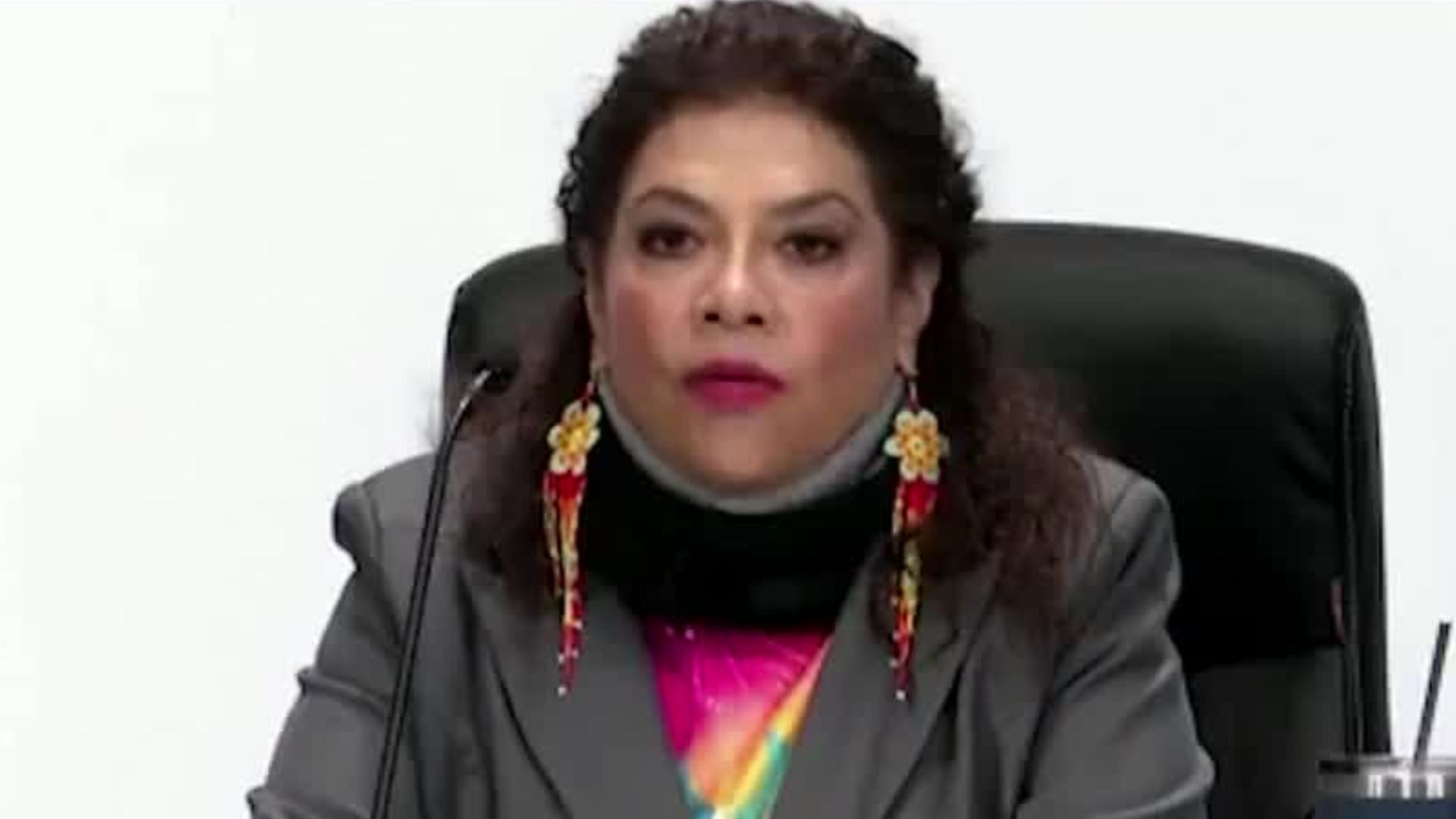 Clara Brugada comunica la ampliación del programa de licencia permanente 2026