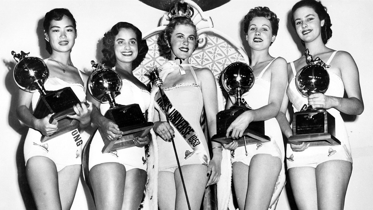 Fotografía de las finalistas del primer concurso de Miss Universo | Especial