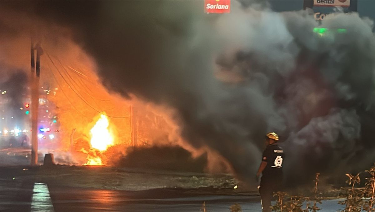 El incendio se registra en el municipio de Santa Catarina. | Omar Benavides