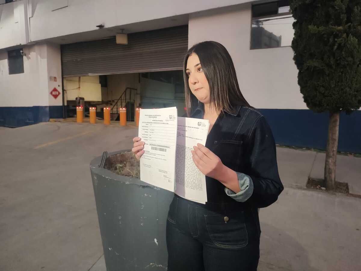 Isabel resultó con una herida en la frente tras ser golpeada con un tarro de vidrio. | Foto: Juan Carlos Gutiérrez
